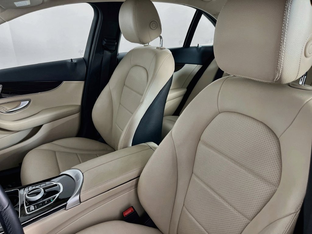 Used 2021 Mercedes-Benz C 300 Sedan w/ Premium Package image 30