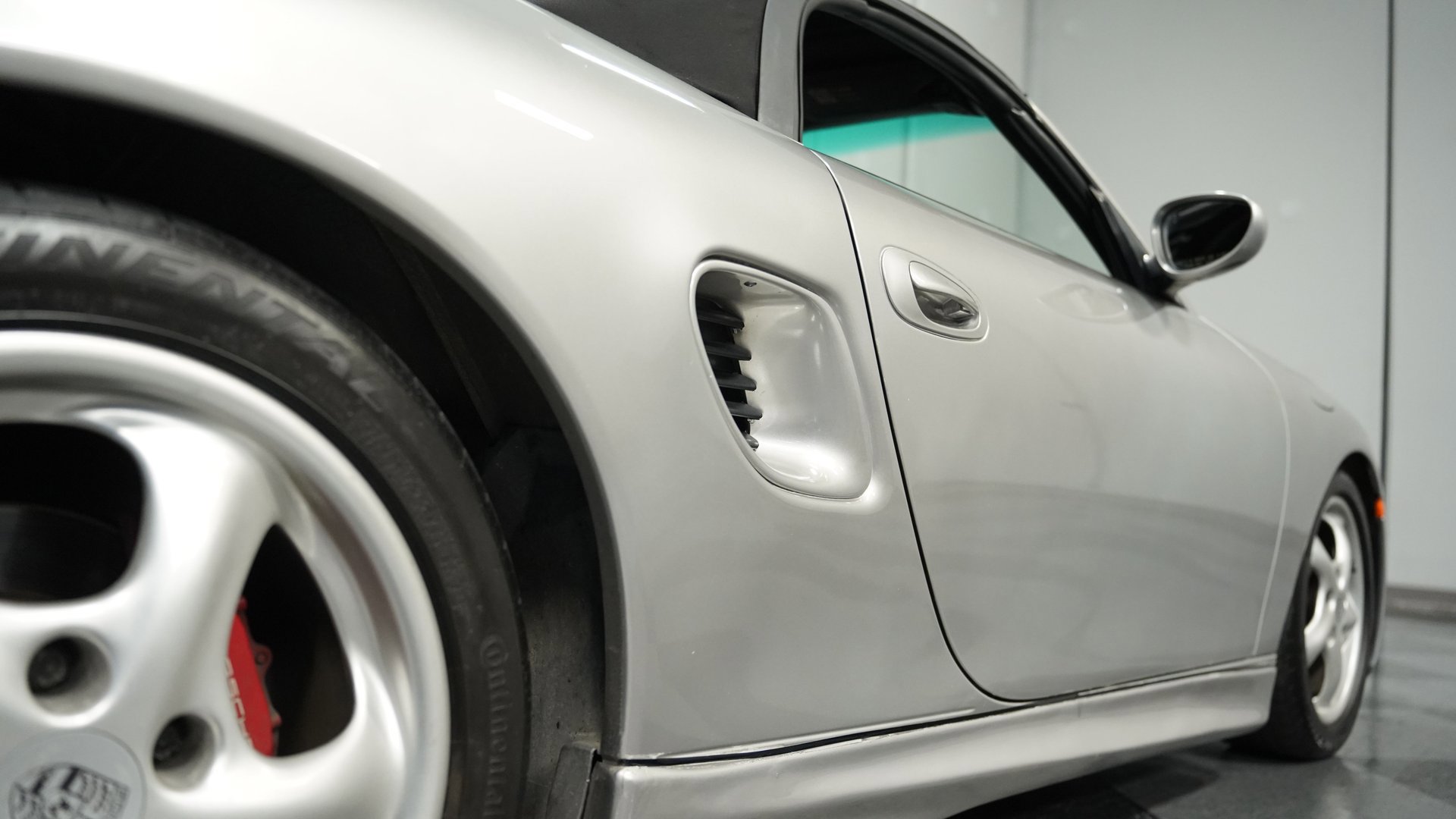 Used 1998 Porsche Boxster image 21