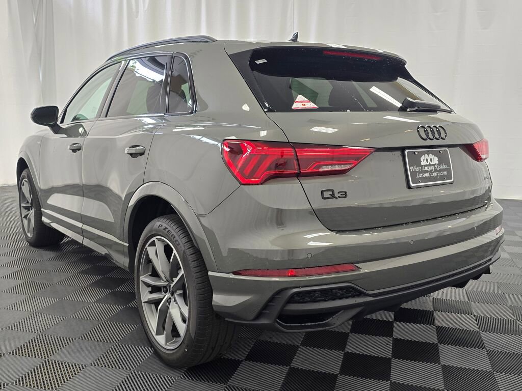 New 2025 Audi Q3 2.0T Premium image 4