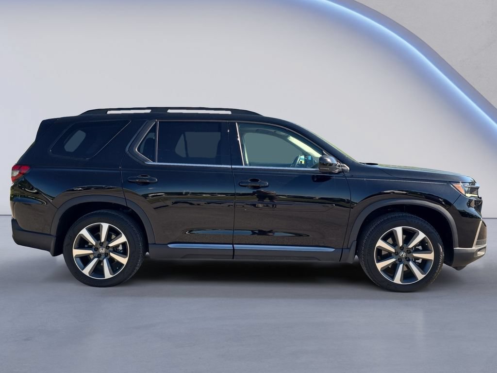 Used 2024 Honda Pilot Elite image 7