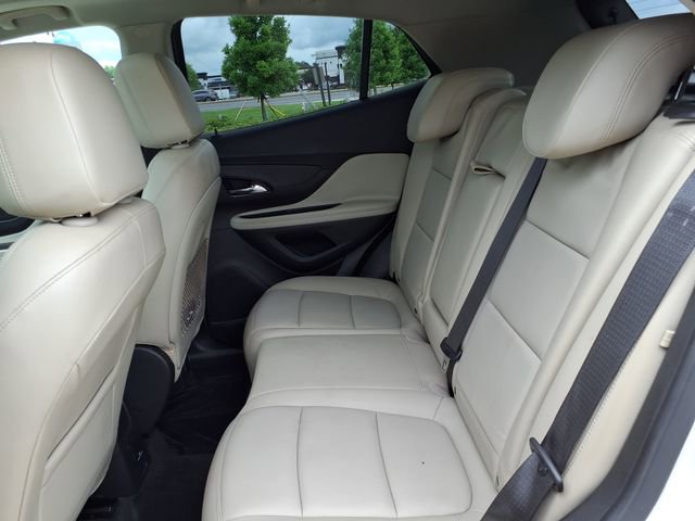 Used 2019 Buick Encore Essence w/ Experience Buick Package FWD image 18