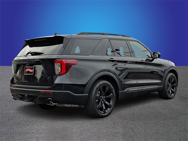 Certified 2023 Ford Explorer ST-Line w/ Class IV Trailer Tow Package image 4
