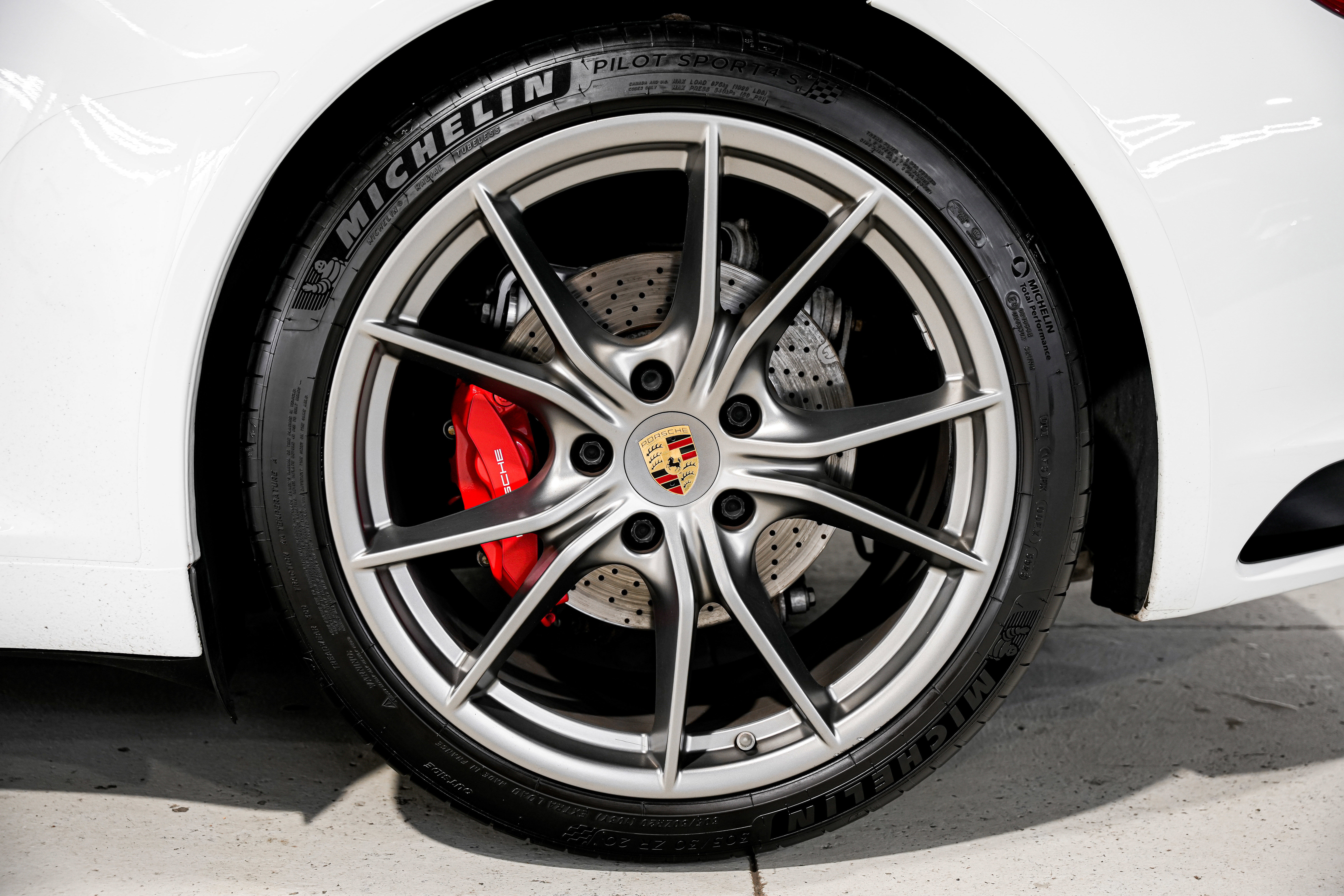 Used 2019 Porsche 911 Carrera S image 47