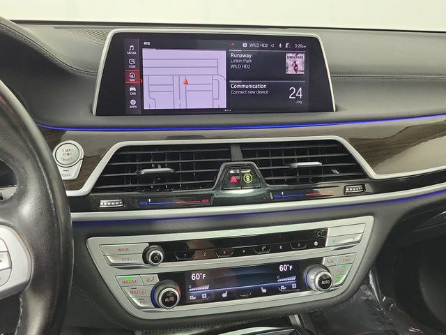 Used 2021 BMW 740i RWD image 29