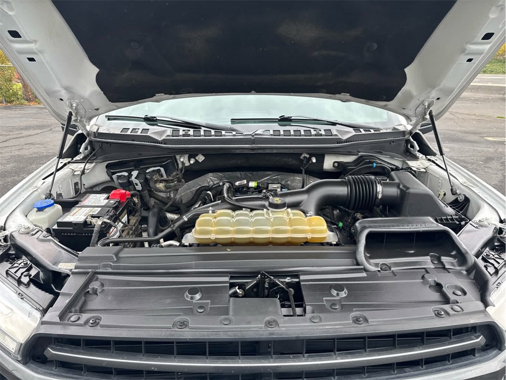 Used 2019 Ford F150 XLT w/ Equipment Group 302A Luxury image 16