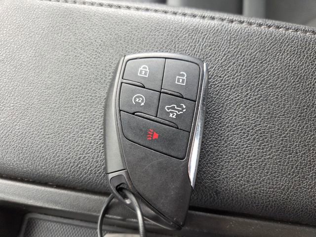 Used 2025 GMC Sierra 1500 SLT image 17