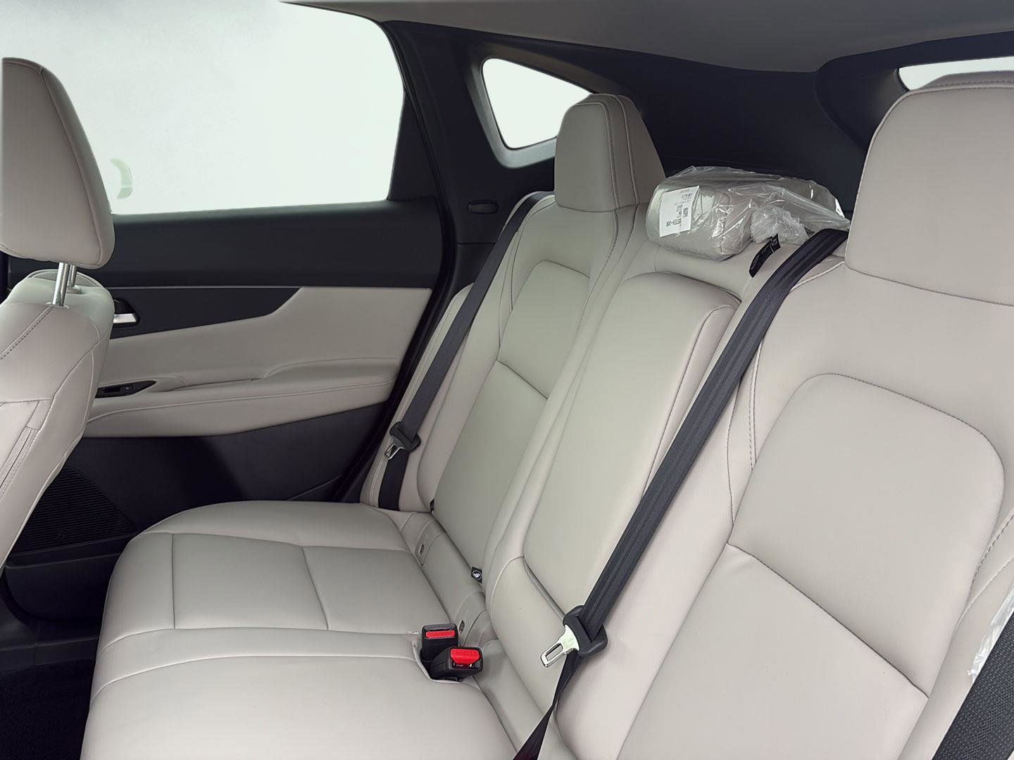 New 2026 Nissan Murano SV AWD/4WD image 16