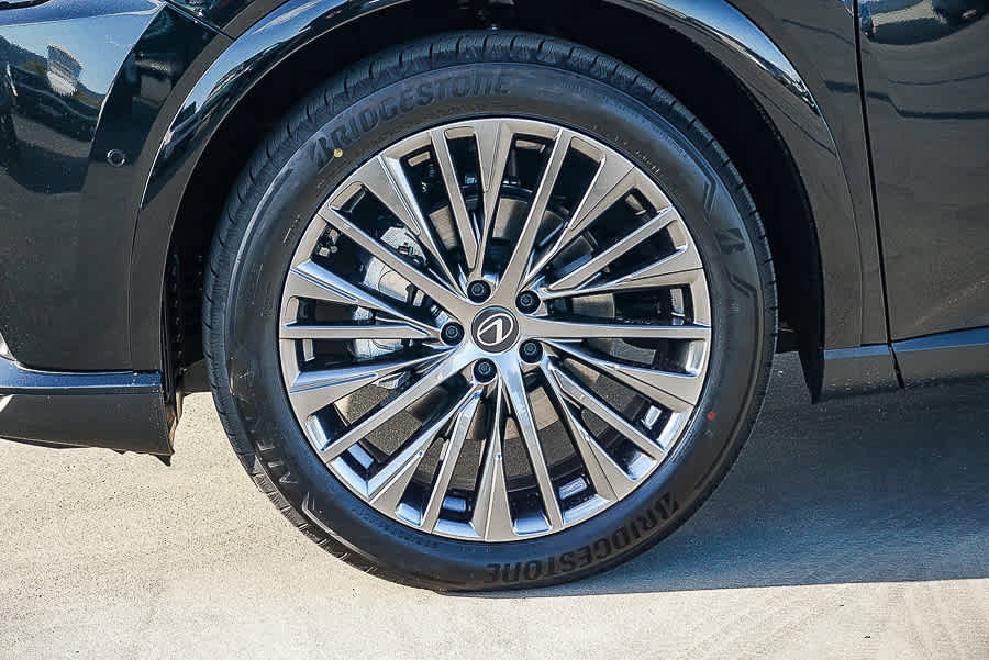 New 2026 Lexus RX 450h AWD image 9