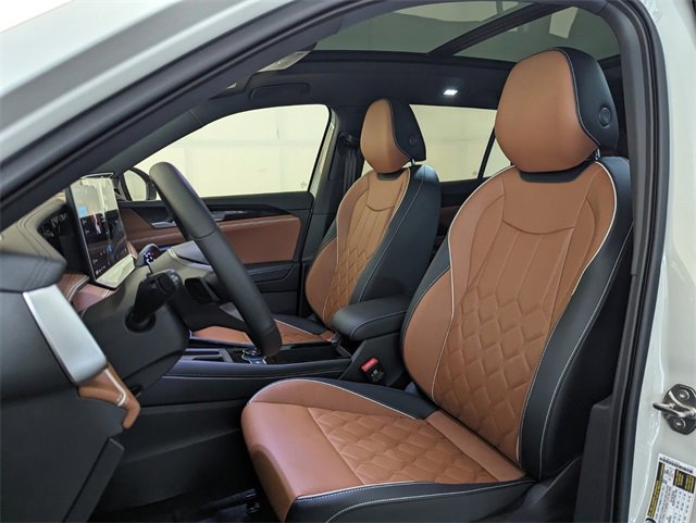 New 2026 Volkswagen Tiguan SEL R-Line image 5