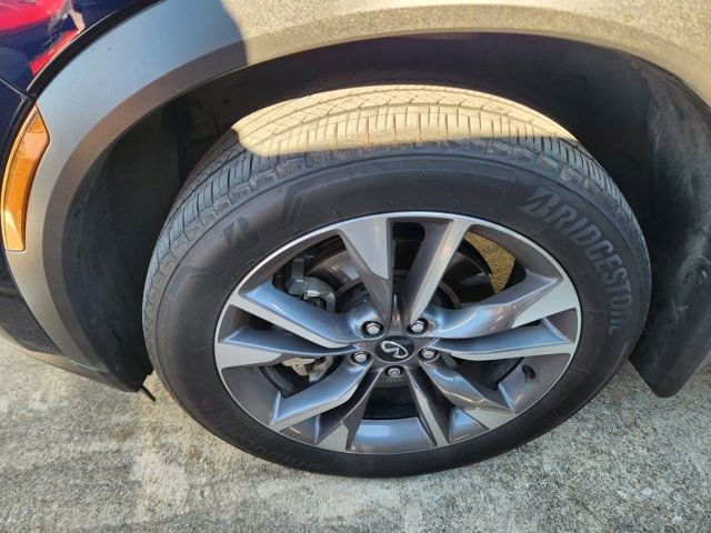 Used 2024 INFINITI QX60 Luxe image 8