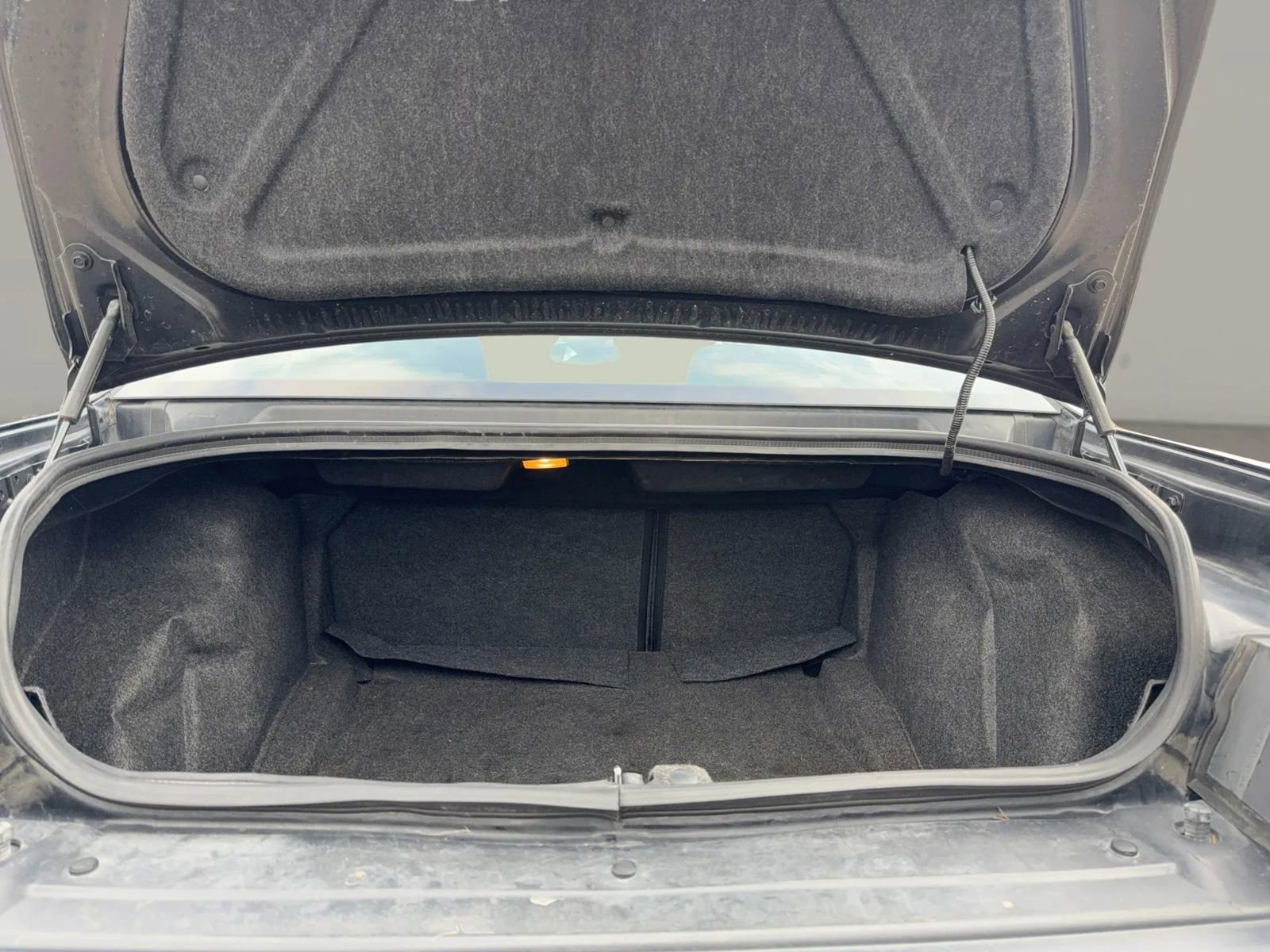 Used 2017 Dodge Challenger GT w/ Driver Convenience Group image 15