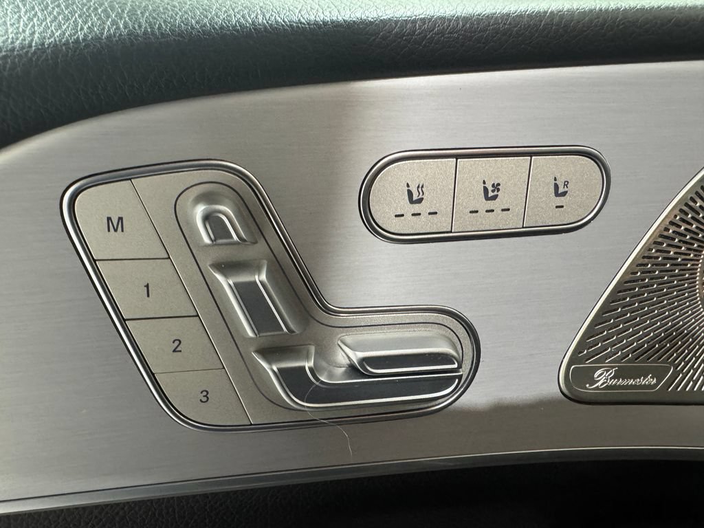 Used 2026 Mercedes-Benz GLS 450 4MATIC image 35