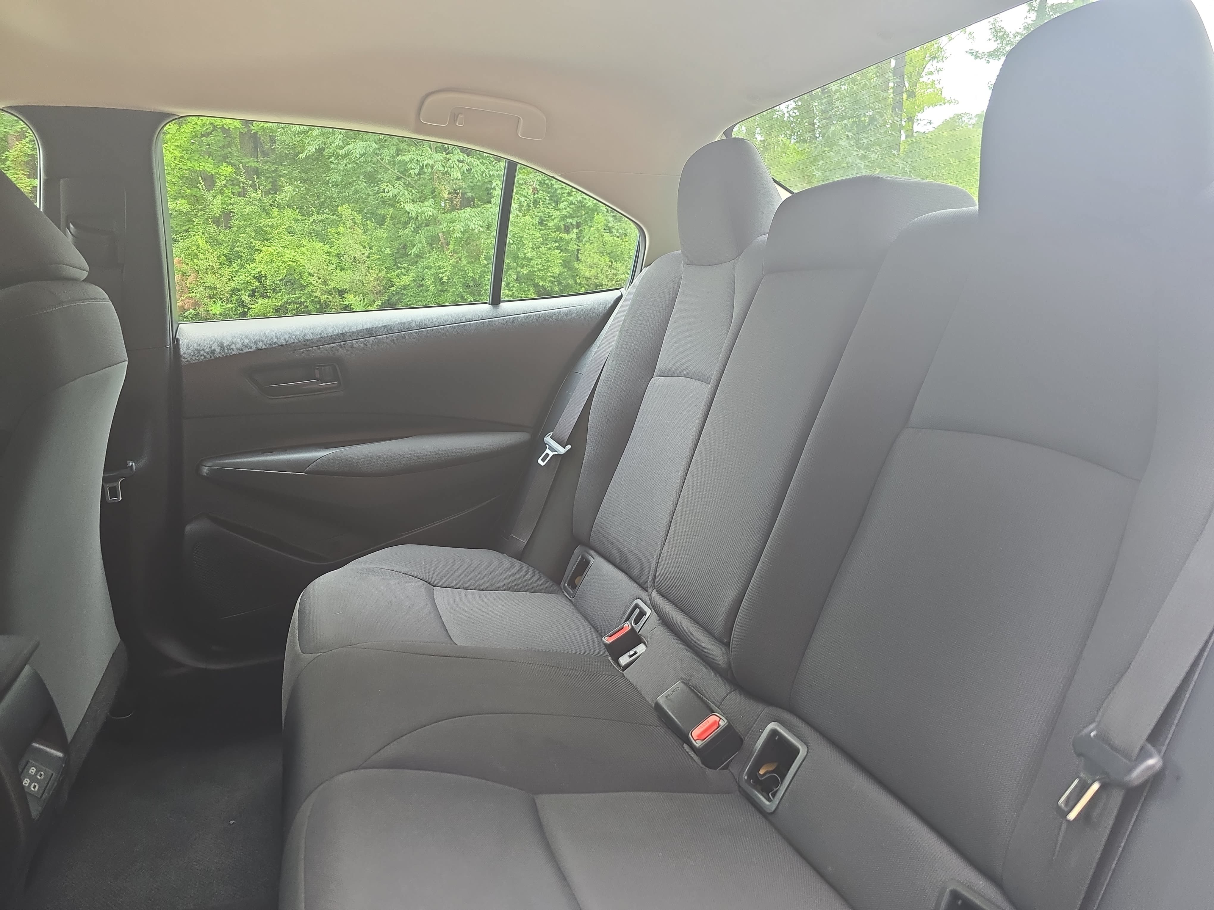Used 2024 Toyota Corolla LE FWD image 13