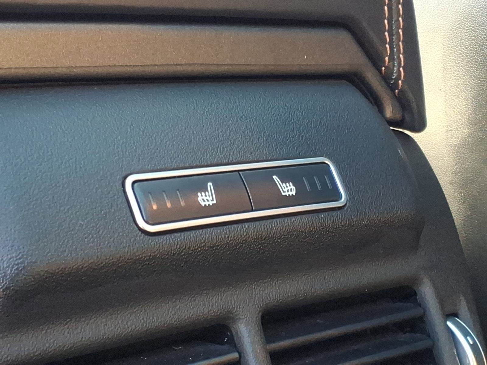Used 2018 Land Rover Range Rover Evoque HSE Dynamic AWD/4WD image 14