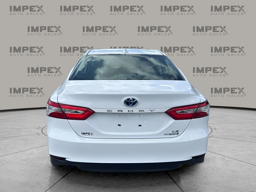 Used 2019 Toyota Camry LE FWD image 4