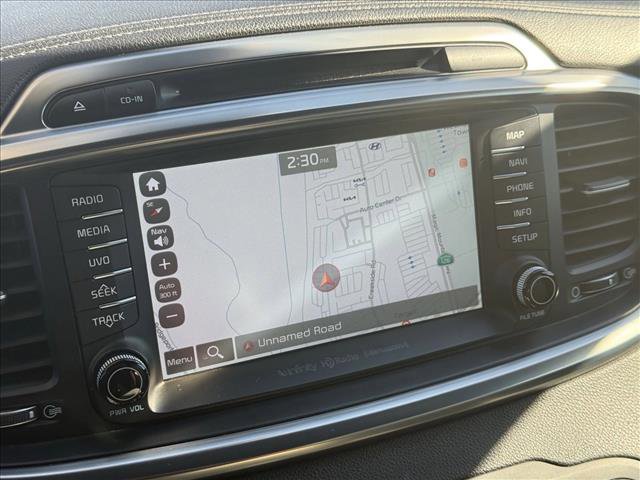 Used 2017 Kia Sorento SX image 13