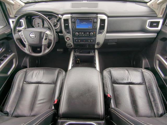 Used 2017 Nissan Titan PRO-4X w/ Pro-4x Convenience Package image 22