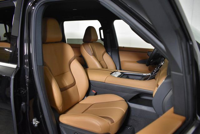 New 2025 Nissan Armada SL w/ Captain's Chari Seat Package AWD/4WD image 43
