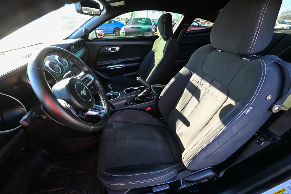 Used 2019 Ford Mustang Coupe image 21