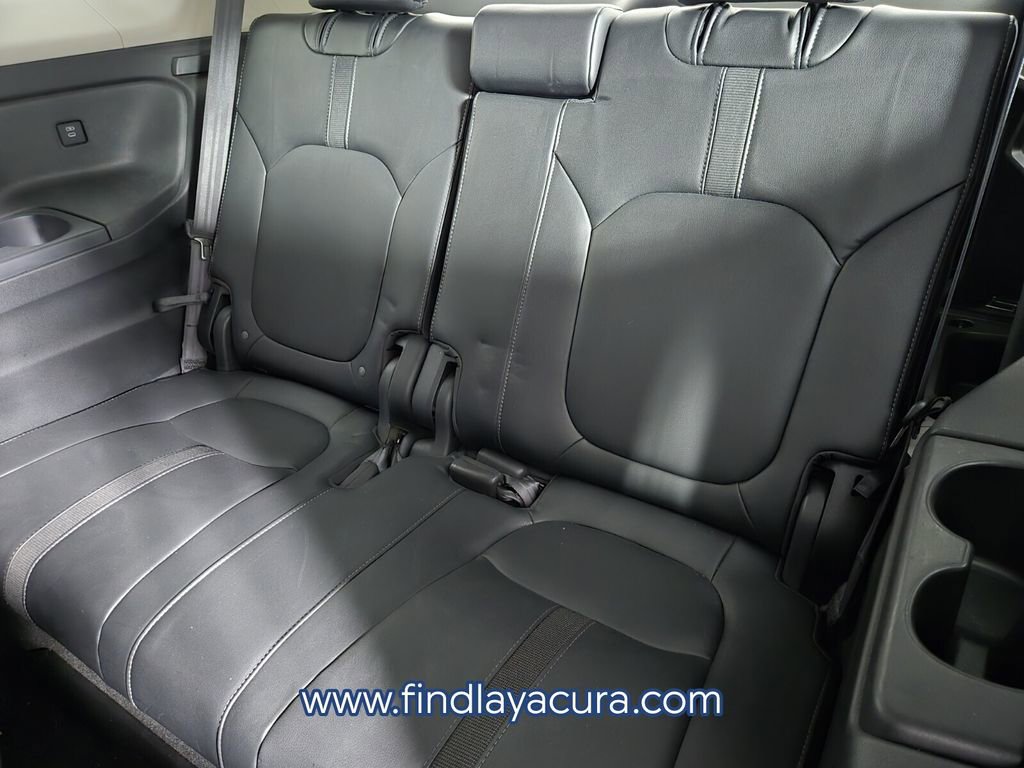 Used 2024 Honda Pilot EX-L image 13