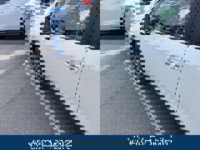 Used 2019 Toyota RAV4 Limited w/ Advanced Technology Package image 14