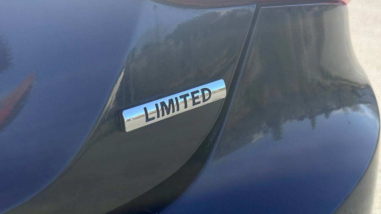 Used 2013 Hyundai Sonata Limited w/ Premium Pkg image 40