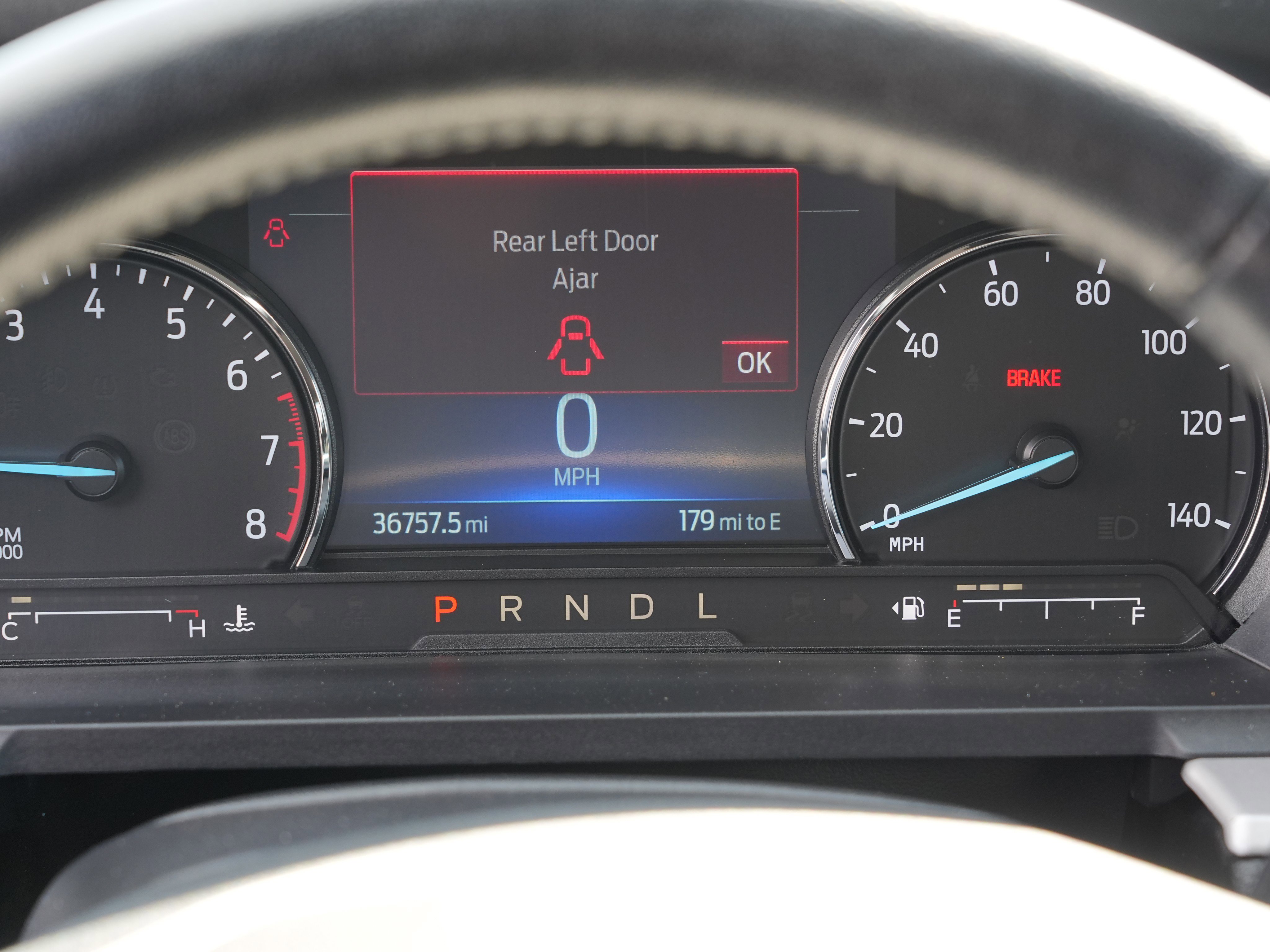 Used 2023 Ford Explorer XLT w/ Equipment Group 202A AWD/4WD image 29