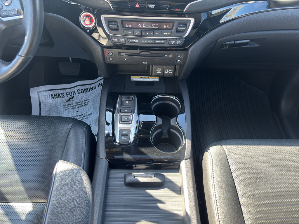 Used 2019 Honda Pilot Elite image 16