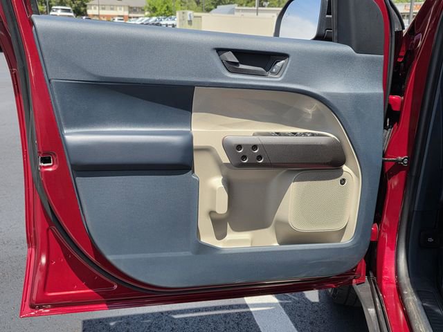 Used 2025 Ford Maverick Lariat w/ 4K Tow Package image 15