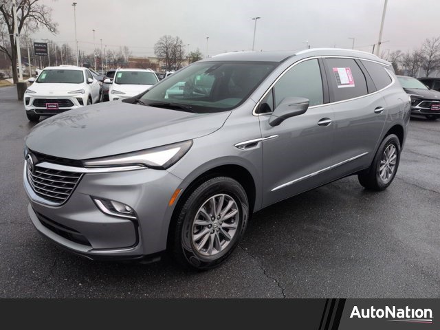 Used 2023 Buick Enclave Essence