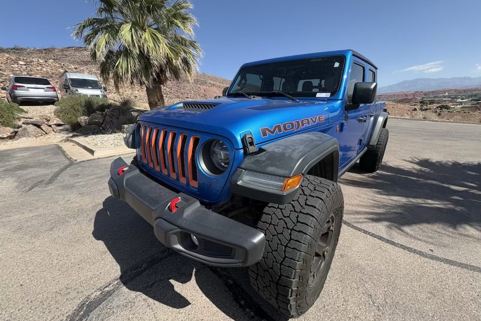 Used 2020 Jeep Gladiator Mojave AWD/4WD image 1