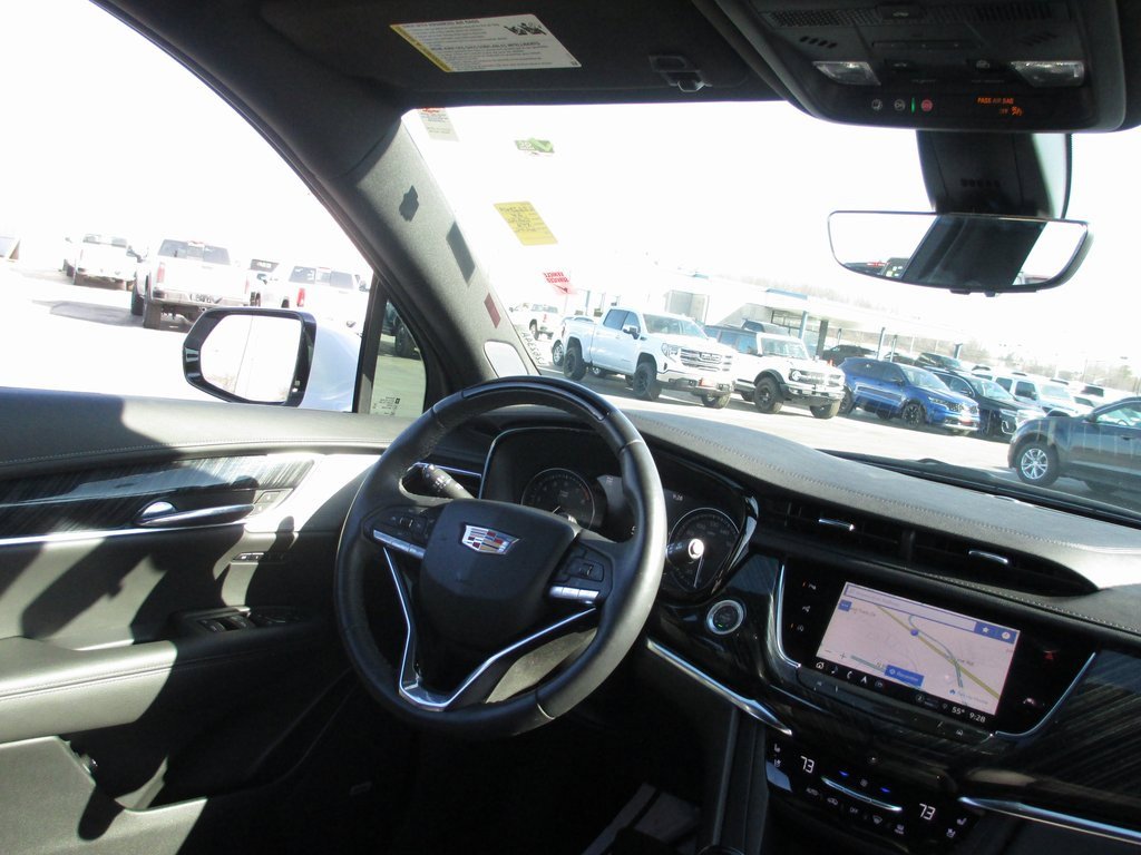 Used 2024 Cadillac XT6 Premium Luxury w/ Technology Package image 26