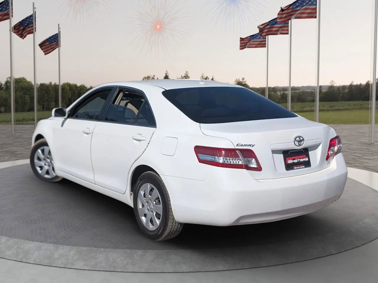 Used 2010 Toyota Camry LE image 5