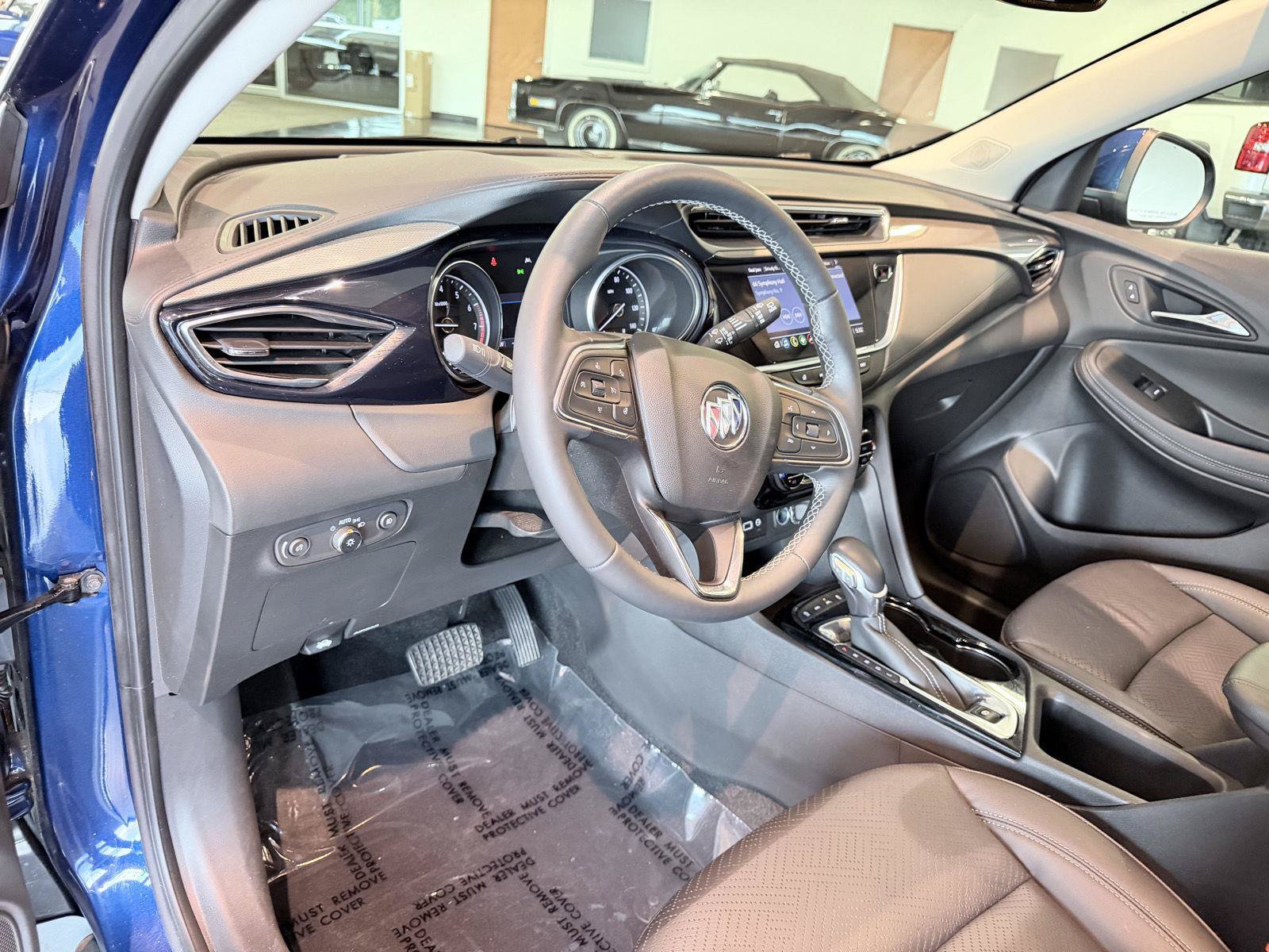Used 2023 Buick Encore GX Essence w/ Experience Buick Package AWD/4WD image 38