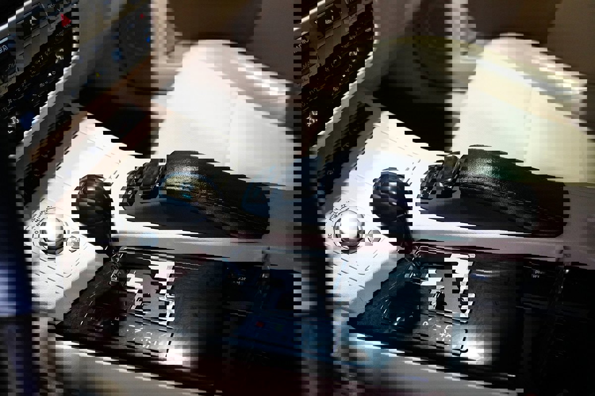 Used 2015 Lexus ES 350 w/ Luxury Package image 15