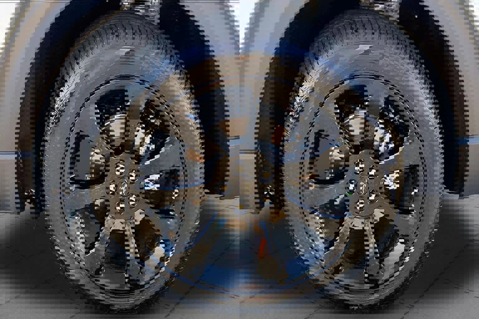 Used 2024 Ford Explorer ST-Line w/ Class IV Trailer Tow Package image 10