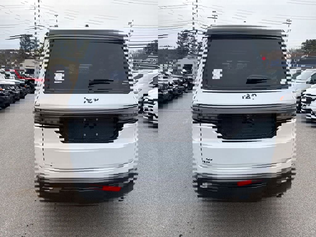 New 2026 Jeep Grand Wagoneer Upland image 4