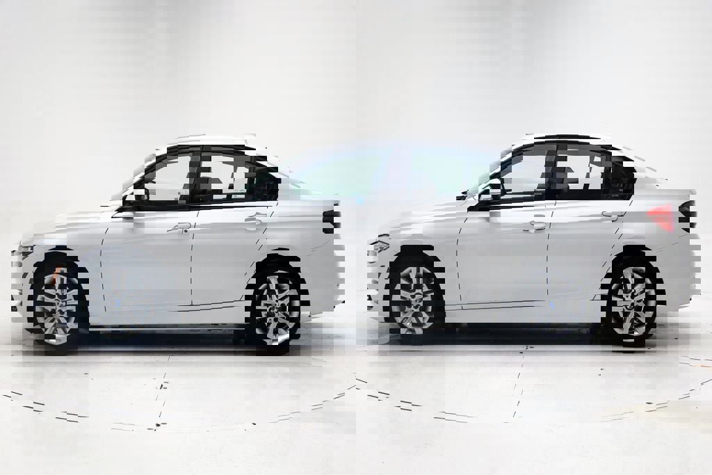 Used 2016 BMW 328i xDrive Sedan image 5