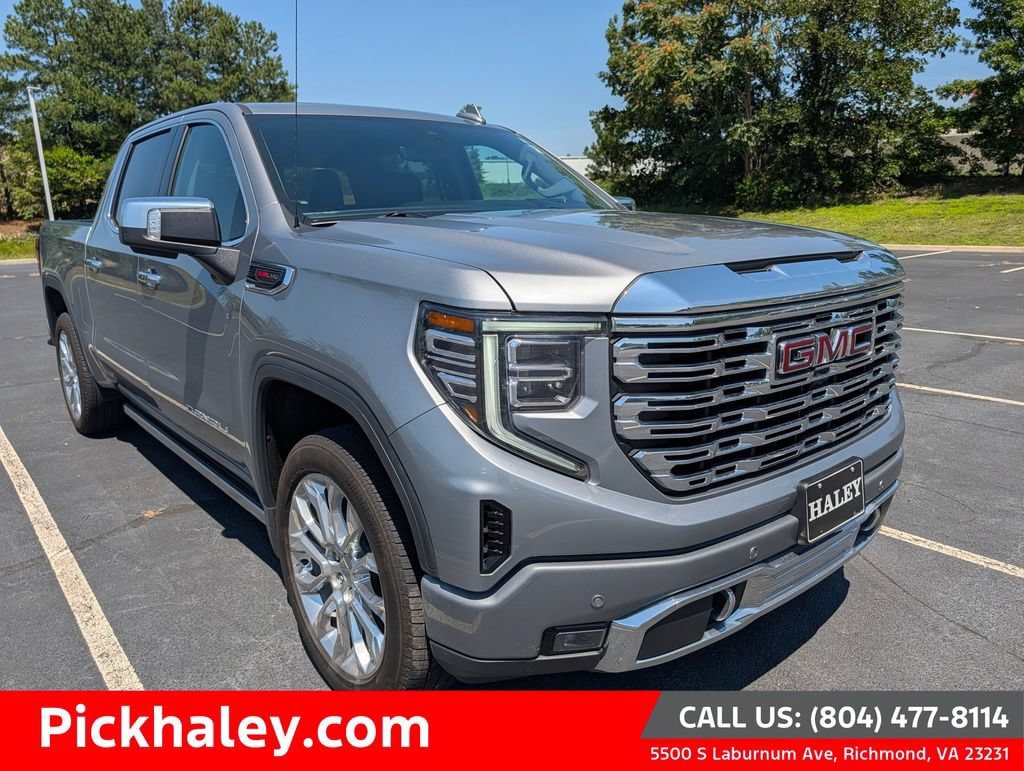 Used 2024 GMC Sierra 1500 Denali w/ Denali Reserve Package AWD/4WD image 1