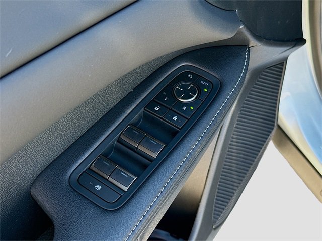 Used 2025 Lexus RX 350 FWD image 23