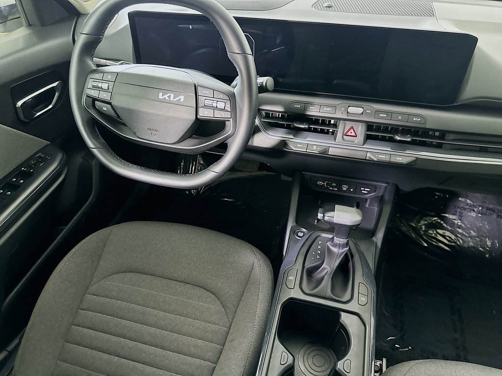 Used 2025 Kia K4 EX FWD image 17
