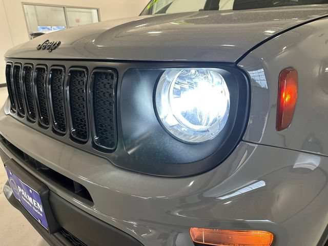 Used 2020 Jeep Renegade Altitude AWD/4WD image 9