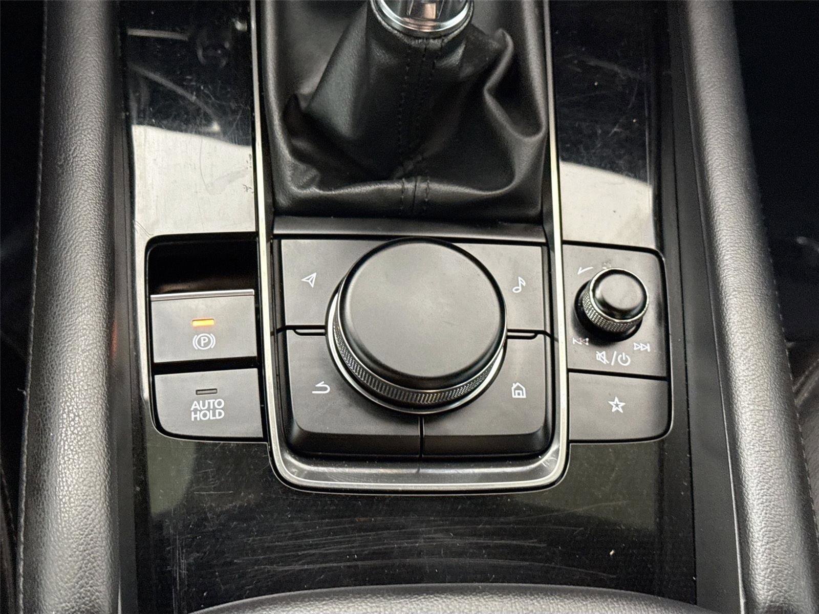 Used 2022 MAZDA MAZDA3 s FWD image 27