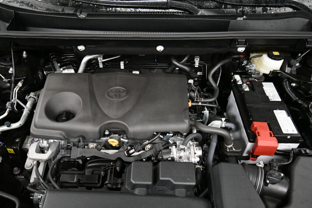 Used 2025 Toyota RAV4 XLE image 35