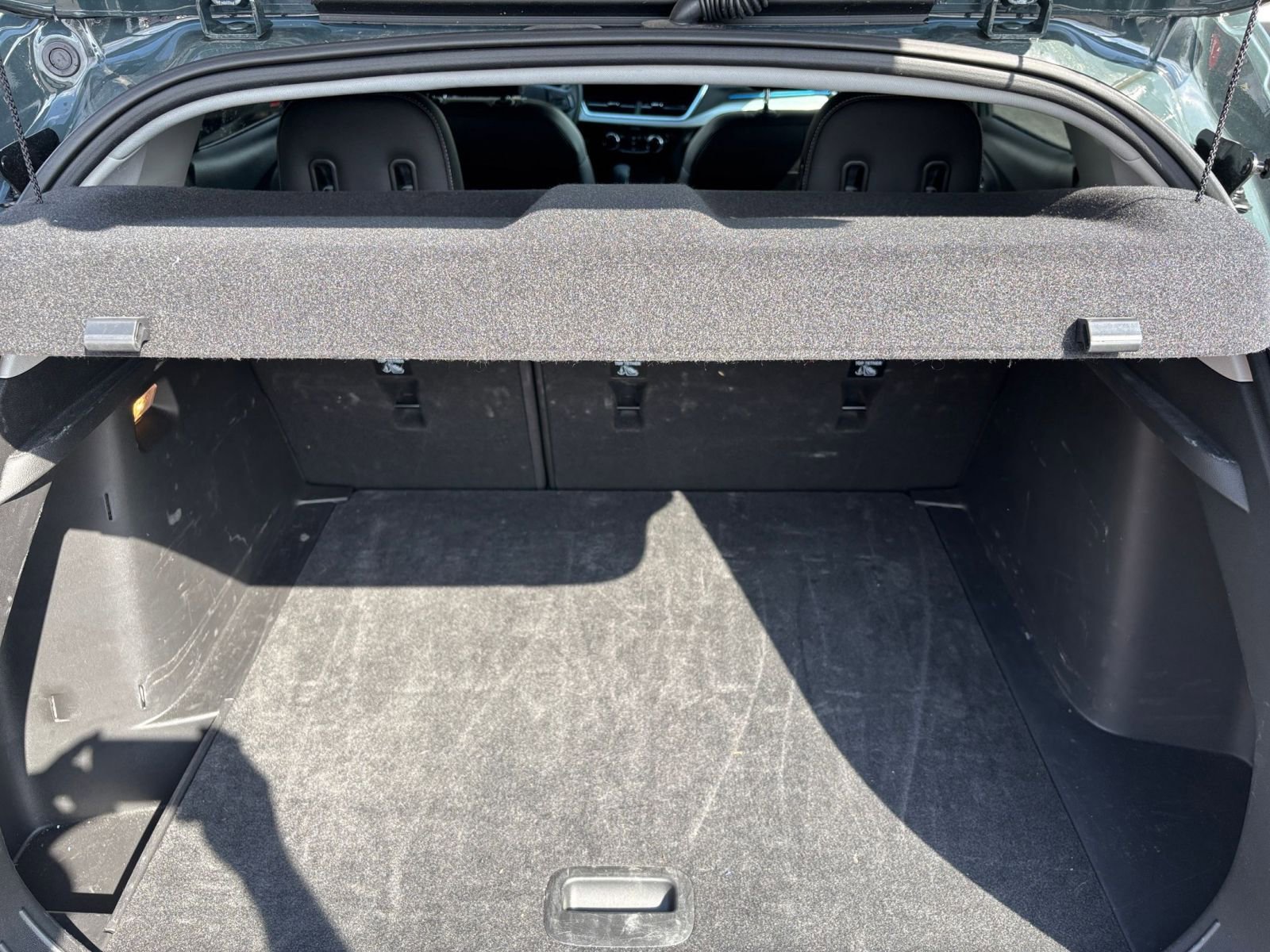 Used 2025 Chevrolet Trax LT image 30