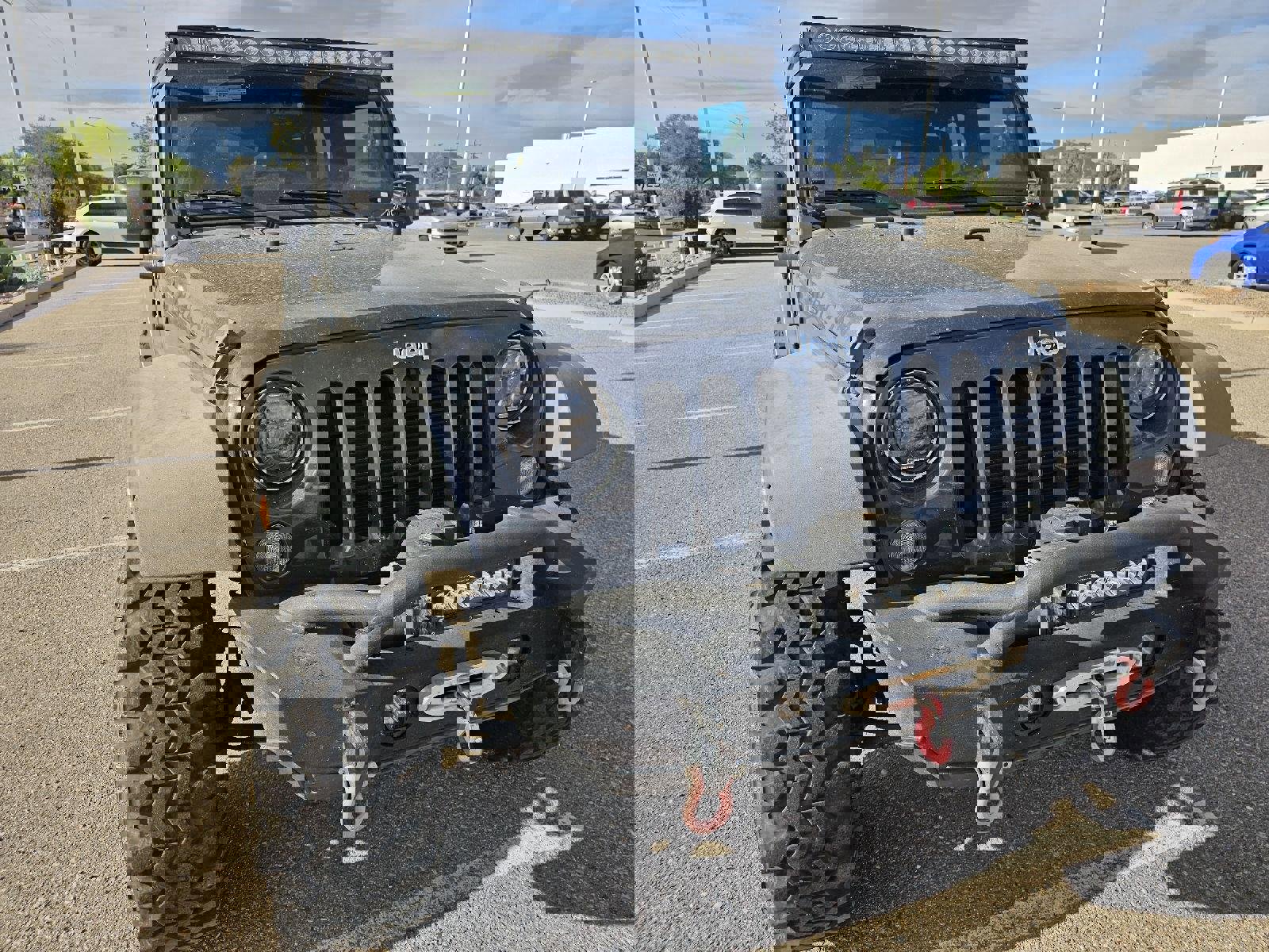 Used 2016 Jeep Wrangler Unlimited Rubicon w/ Connectivity Group AWD/4WD image 15