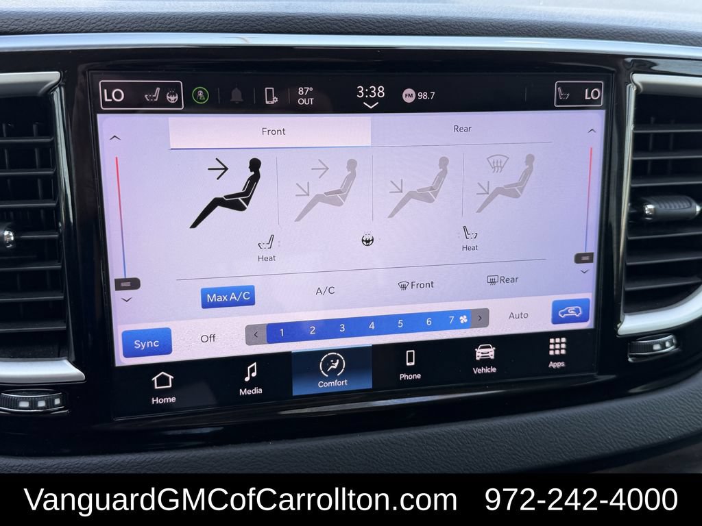 Used 2024 Chrysler Pacifica Touring-L FWD image 21