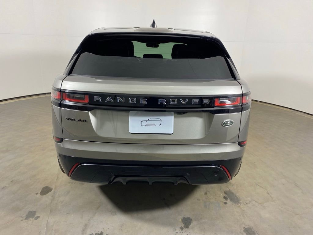 Used 2022 Land Rover Range Rover Velar R-Dynamic S image 5