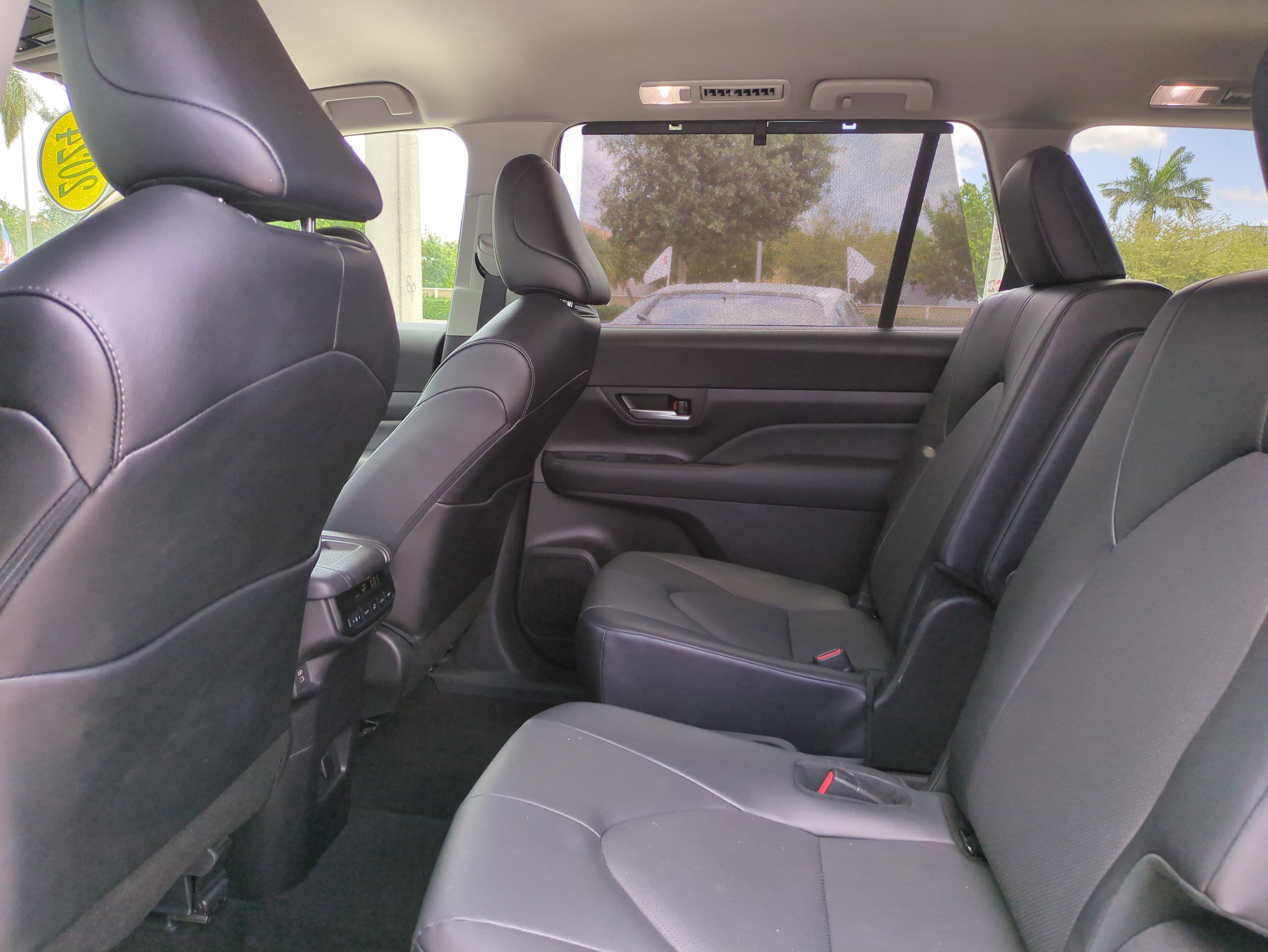 Used 2024 Toyota Grand Highlander XLE image 16