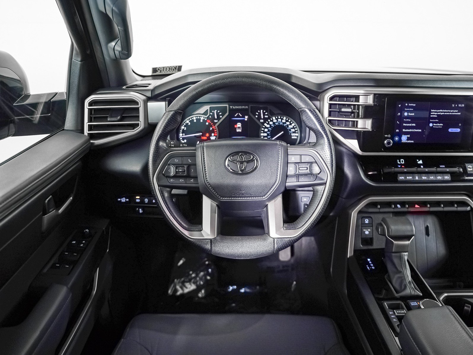 Used 2025 Toyota Tundra SR5 w/ SR5 Convenience Package AWD/4WD image 11